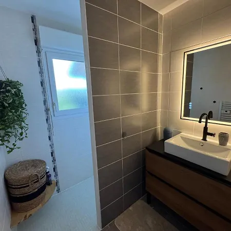 Cocon Landais Avec Jaccuzi Holiday home *